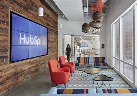 where is hubspot headquarters.